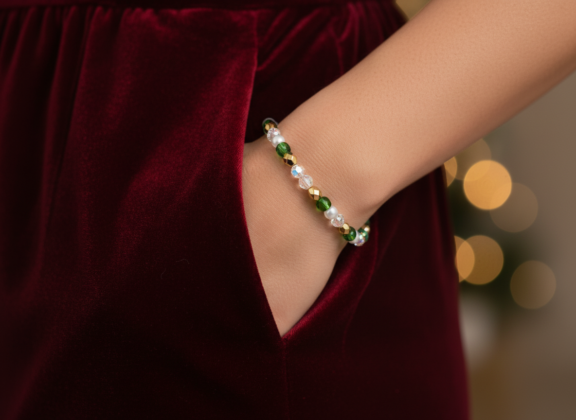 Mistletoe Magic Bracelet