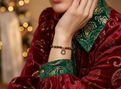 Mistletoe Mischief Bracelet